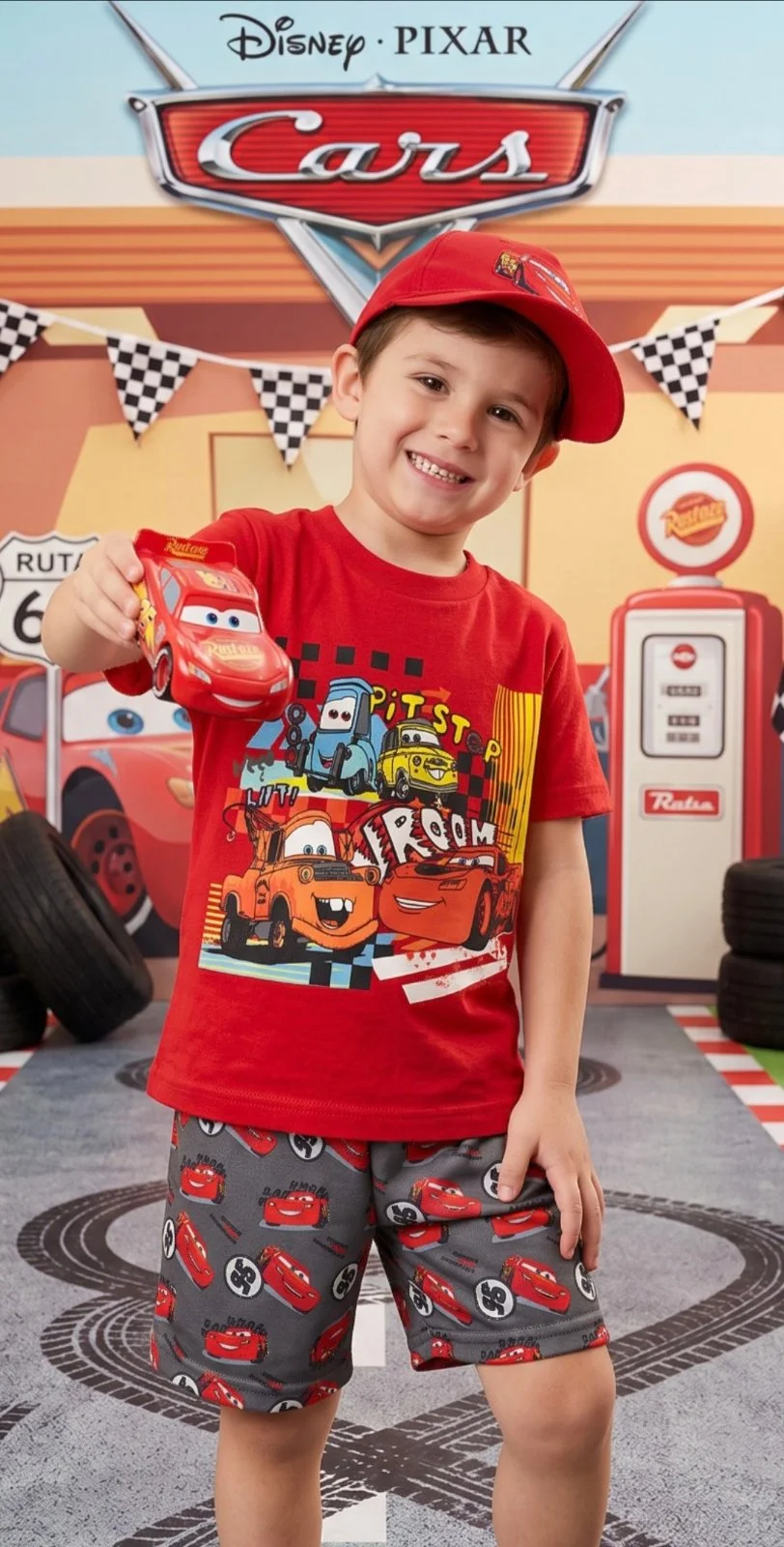 Remera Disney Cars y sus amigos - Imagen 2