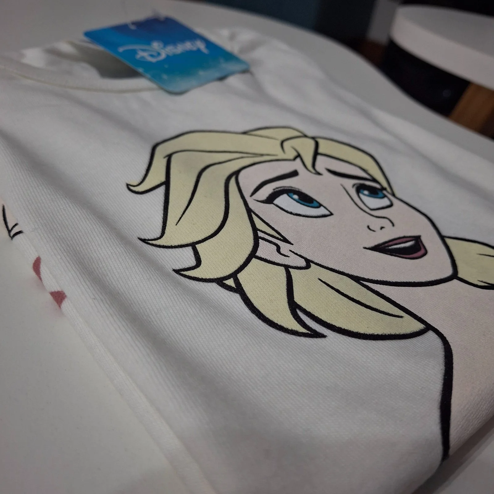 Remera nena Frozen Be Magic con volados - Imagen 3