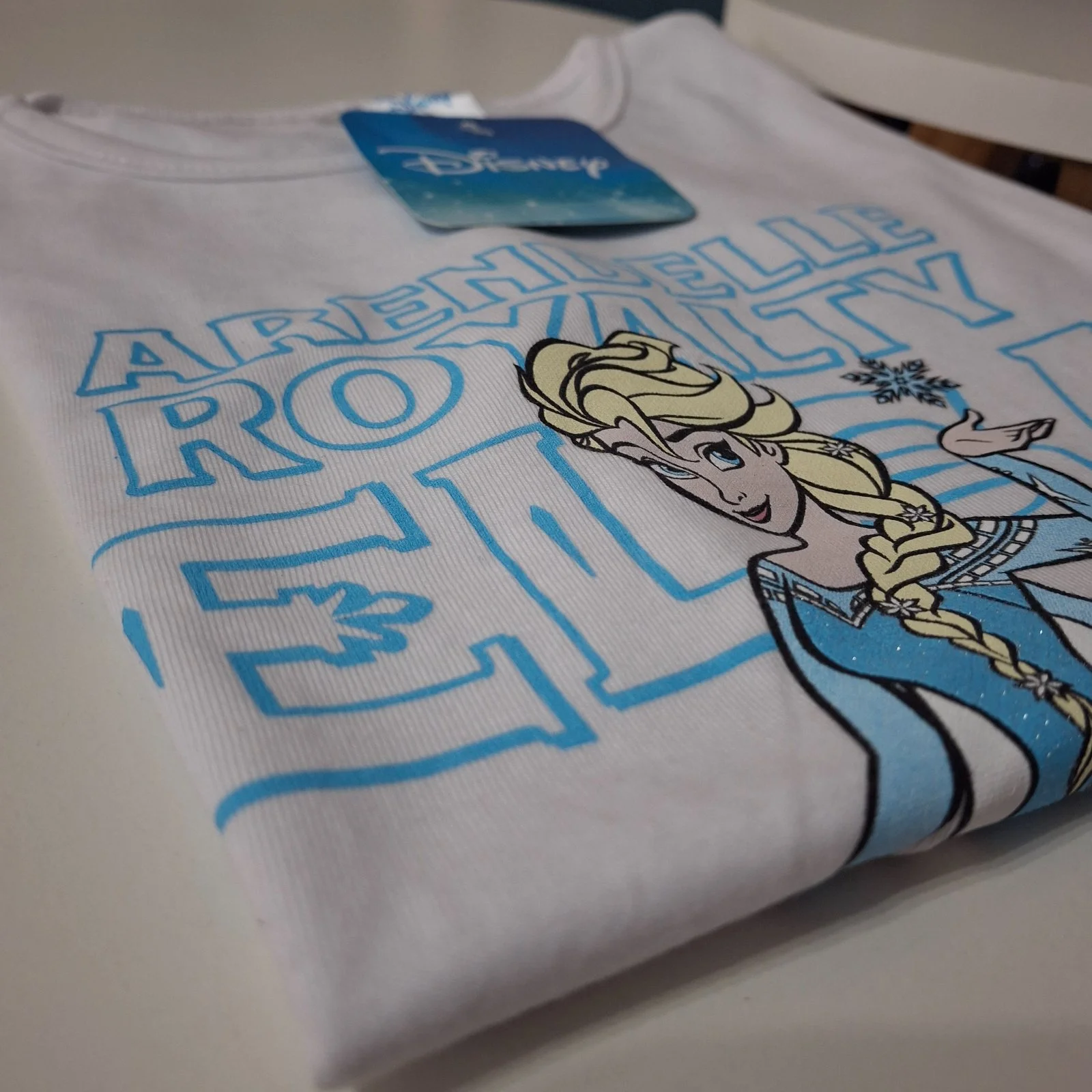 Remera Disney Frozen Arendelle Royalty - Imagen 4