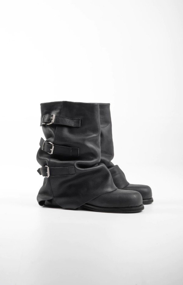 Bota Yasan - Imagen 2